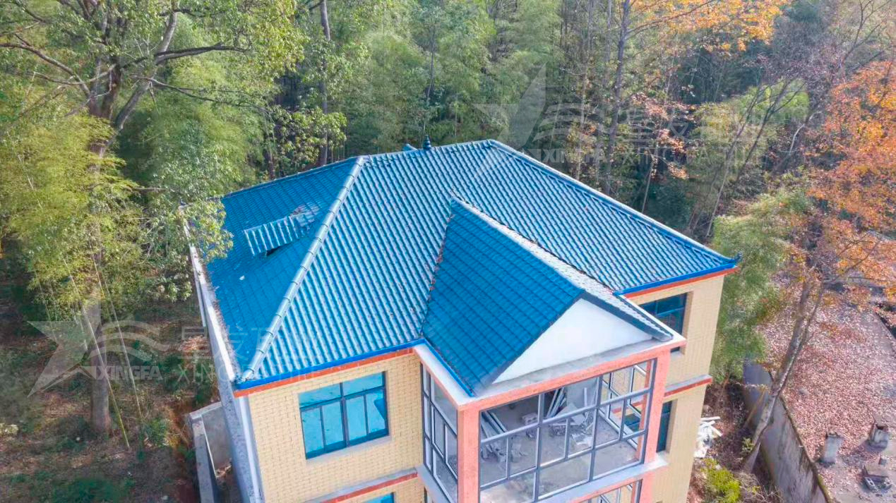 農(nóng)村老舊房屋改造翻新，眾人都首選合成樹脂瓦的真實(shí)原因？