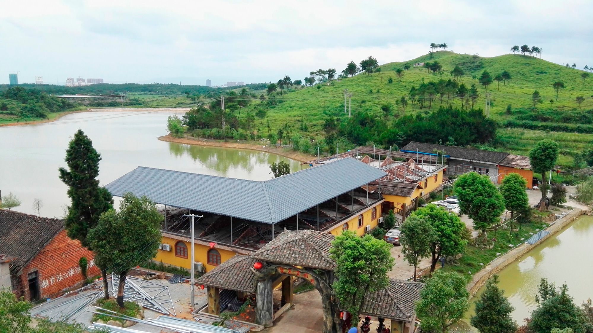 關(guān)于合成樹(shù)脂瓦行業(yè)的3大謠言，學(xué)到就是賺到！