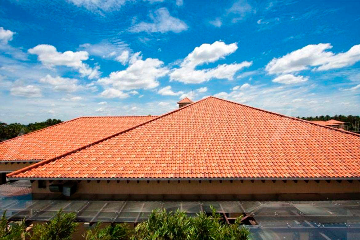 合成樹脂瓦能夠取代傳統(tǒng)瓦片的獨(dú)特性能優(yōu)勢？